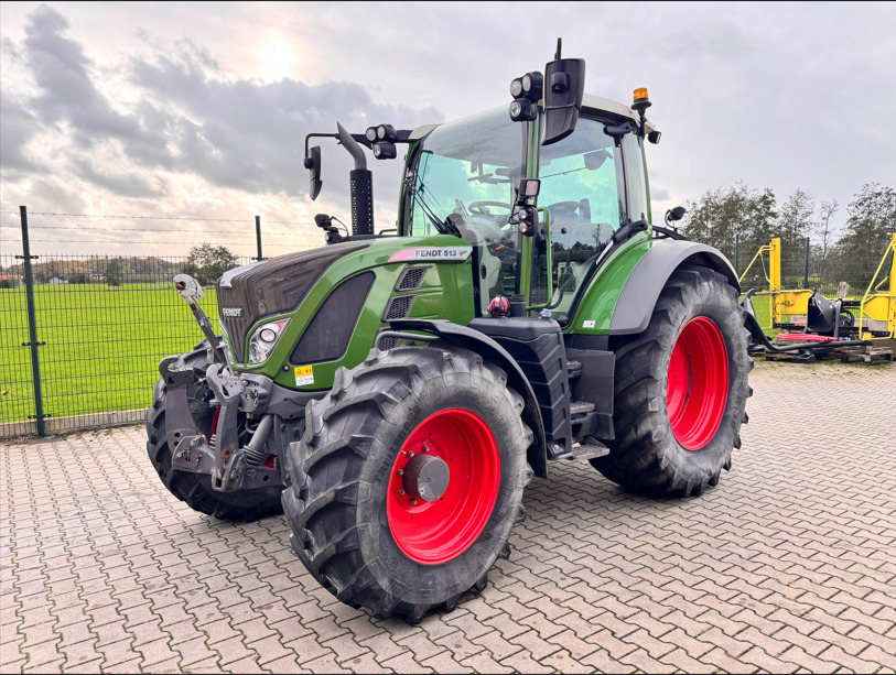 FENDT 513 Vario S4 PowerPlus - Farm tractor: picture 1 FENDT 513 Vario S4 PowerPlus - Farm tractor: picture 1