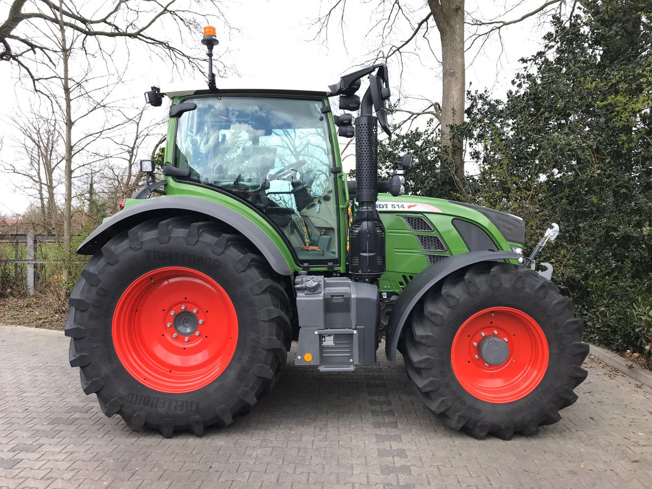 Fendt 514 Vario S4 ProfiPlus - Farm tractor: picture 4 Fendt 514 Vario S4 ProfiPlus - Farm tractor: picture 4