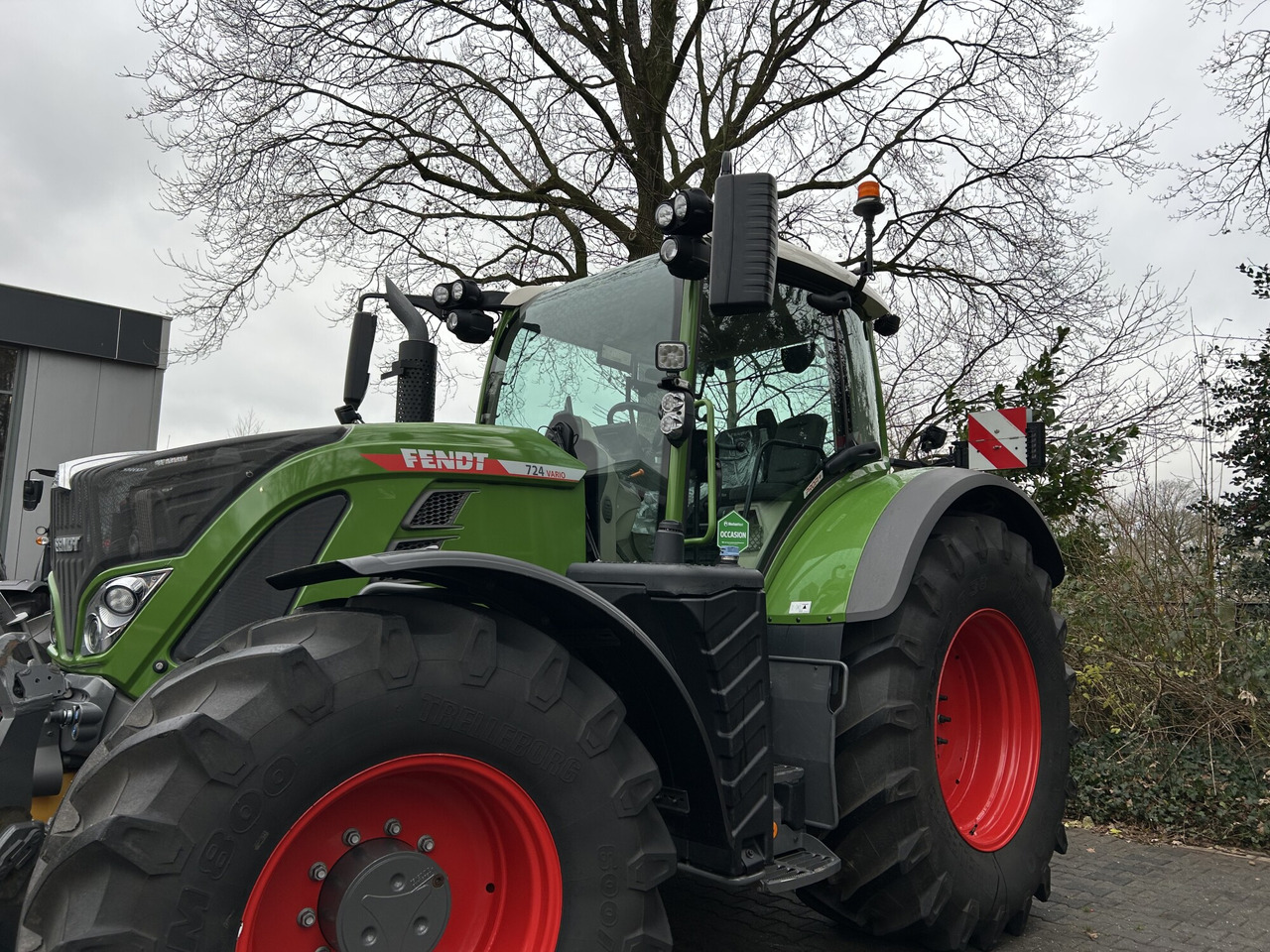 Fendt 724 Vario Gen6 ProfiPlus setting 2 - Farm tractor: picture 5 Fendt 724 Vario Gen6 ProfiPlus setting 2 - Farm tractor: picture 5