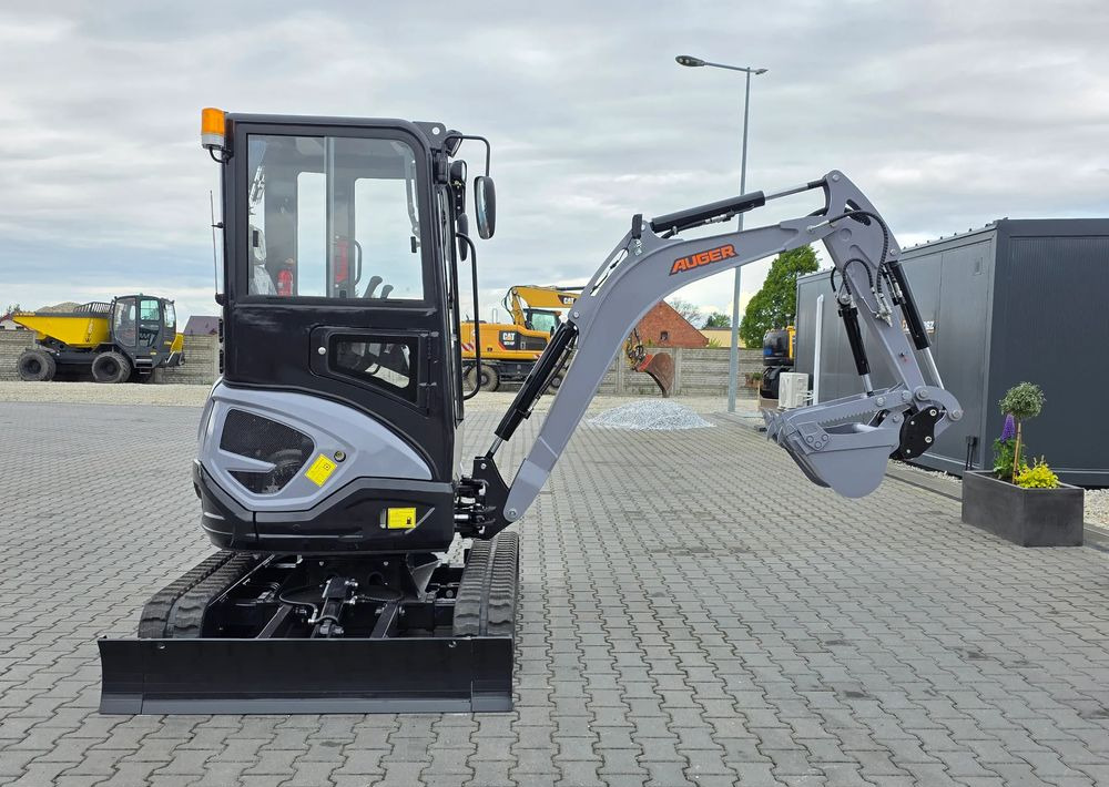 Leasing of  Inny NOWA Minikoparka AUGER 25, WAGA 2100 KG, SILNIK KUBOTA Inny NOWA Minikoparka AUGER 25, WAGA 2100 KG, SILNIK KUBOTA: picture 30