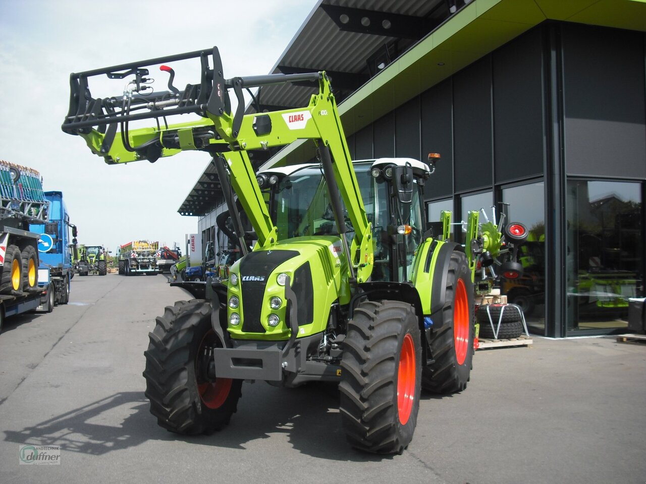 CLAAS Arion 420 Panoramic - Farm tractor: picture 2 CLAAS Arion 420 Panoramic - Farm tractor: picture 2