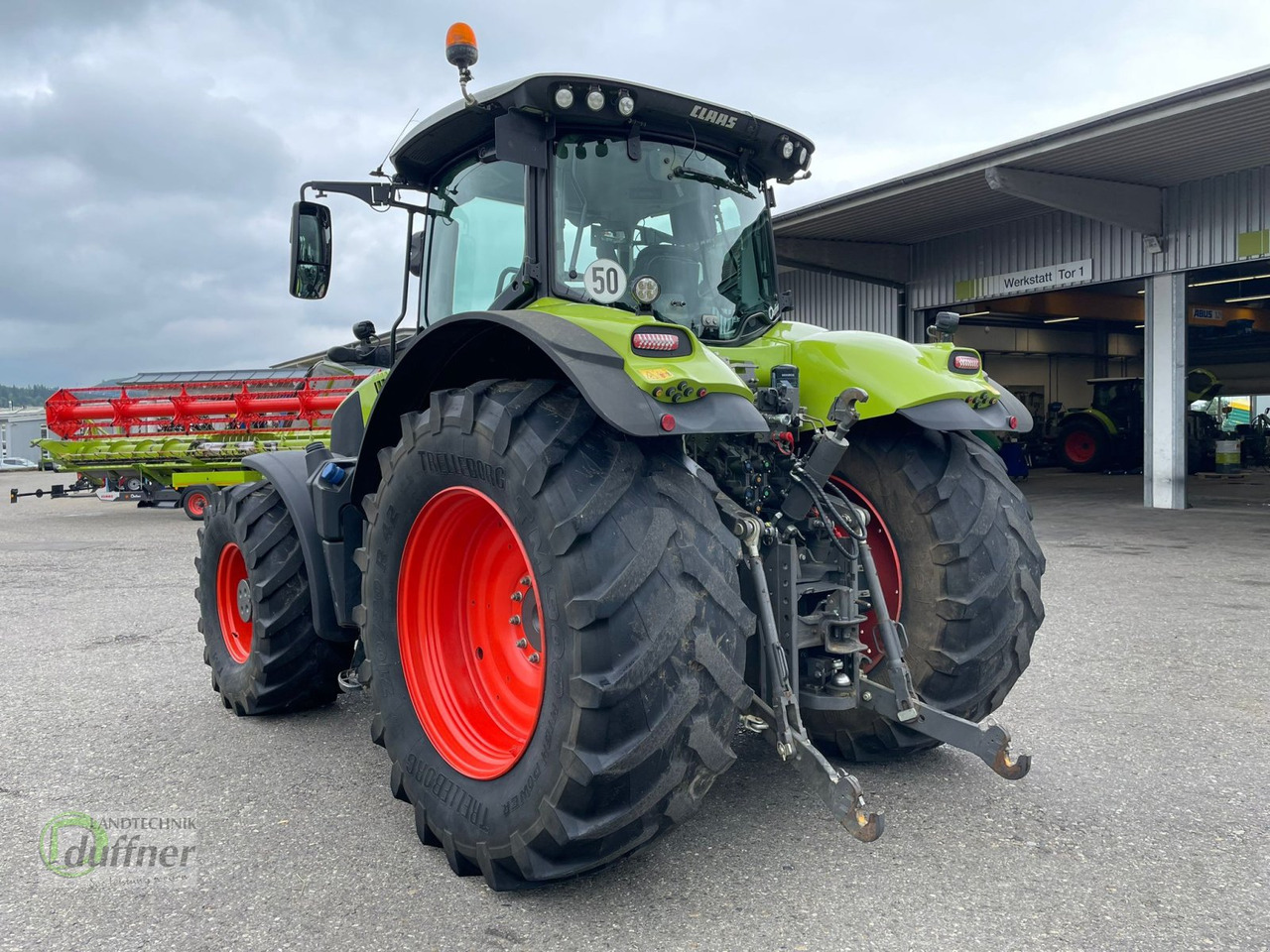 CLAAS Axion 830 C-MATIC - Farm tractor: picture 2 CLAAS Axion 830 C-MATIC - Farm tractor: picture 2