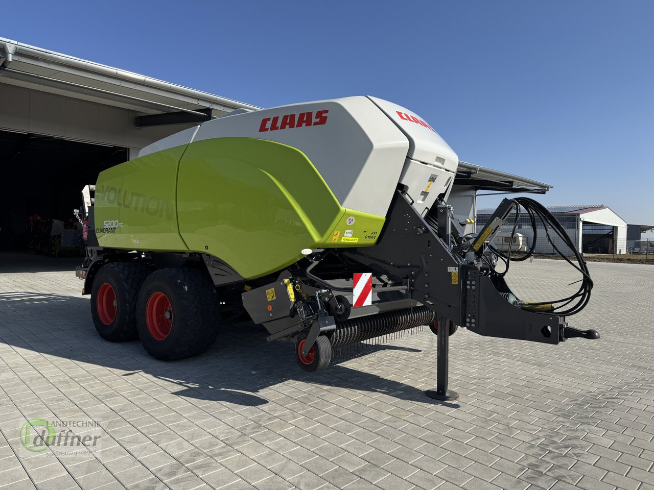 CLAAS Quadrant 5200 FC Evolution - Square baler: picture 2 CLAAS Quadrant 5200 FC Evolution - Square baler: picture 2