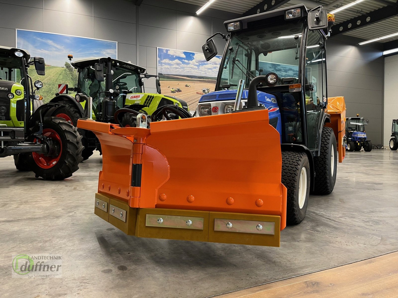 Iseki TM 3267 AHLK - Municipal tractor: picture 5 Iseki TM 3267 AHLK - Municipal tractor: picture 5