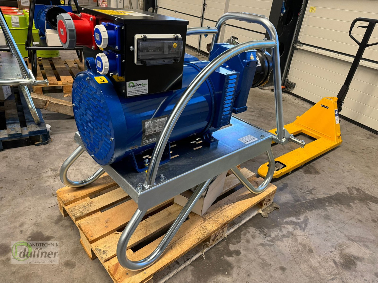 MCC Alte Zapfwellengenerator Stromaggregat Generator in verschiedenen Größen KVA - Soil tillage equipment: picture 2 MCC Alte Zapfwellengenerator Stromaggregat Generator in verschiedenen Größen KVA - Soil tillage equipment: picture 2