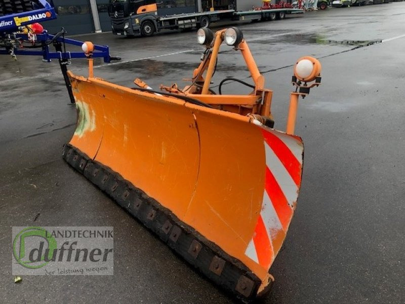 Schmidt 3,0 Meter - Snow plough for Utility/ Special vehicle: picture 1 Schmidt 3,0 Meter - Snow plough for Utility/ Special vehicle: picture 1