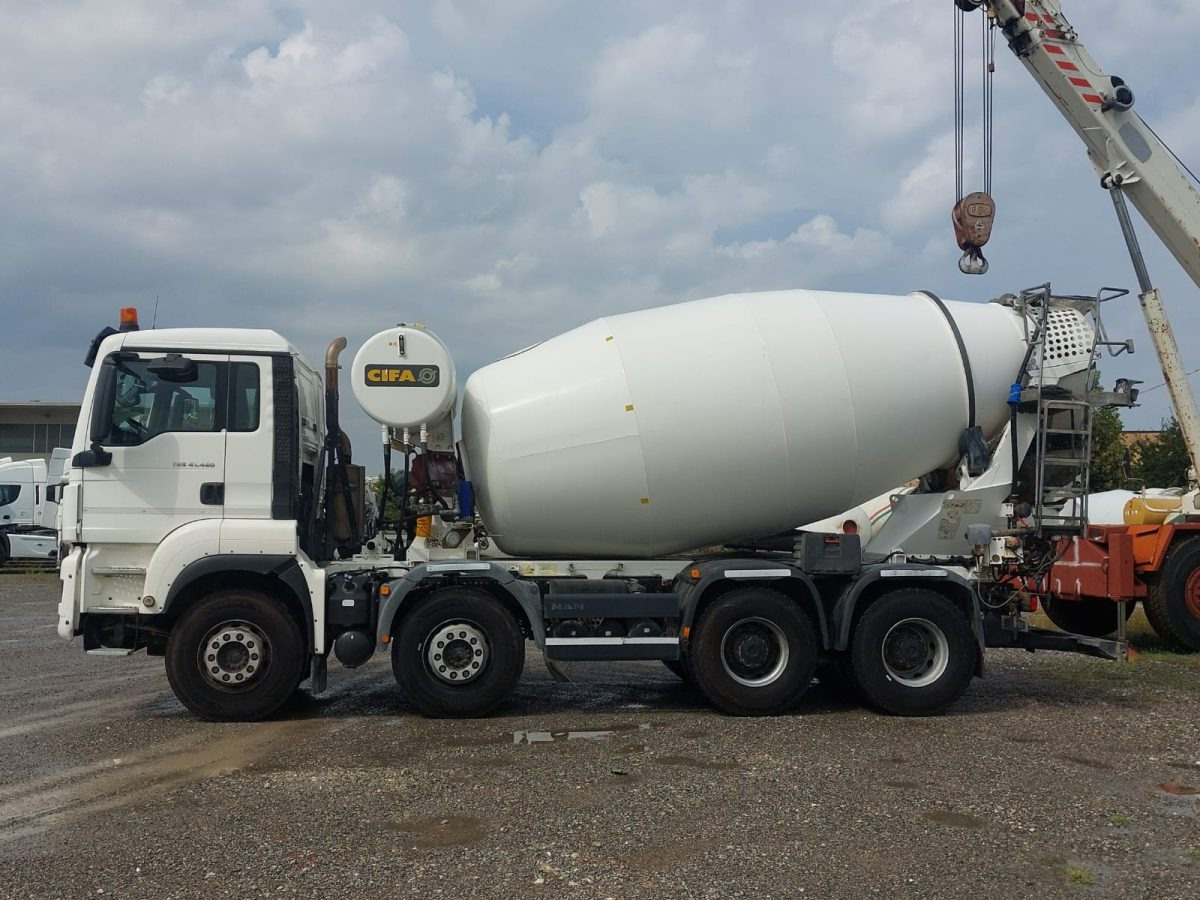 MAN TGS 41.480 CIFA RY1300 - Concrete mixer truck: picture 5 MAN TGS 41.480 CIFA RY1300 - Concrete mixer truck: picture 5