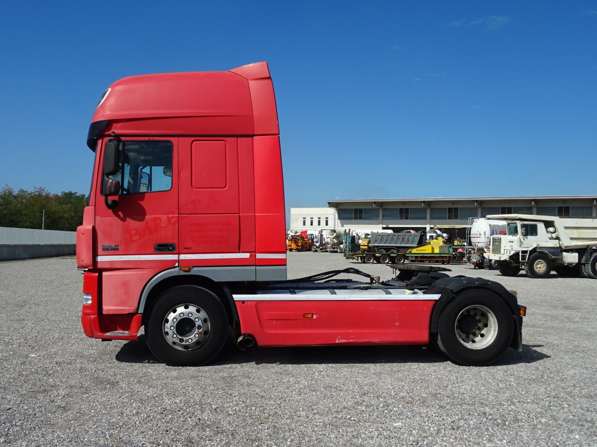 DAF XF 105.480 - Tractor unit: picture 2 DAF XF 105.480 - Tractor unit: picture 2
