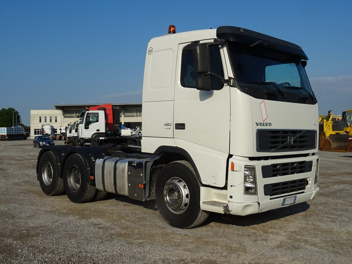 VOLVO FH64T 480 6×4 - Tractor unit: picture 3 VOLVO FH64T 480 6×4 - Tractor unit: picture 3