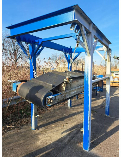 Powerscreen Magnet belt conveyor with frame 2100x - Construction machinery: picture 1 Powerscreen Magnet belt conveyor with frame 2100x - Construction machinery: picture 1