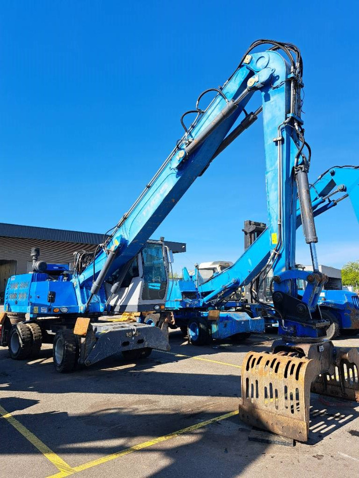 Fuchs MHL331E + Grapple - Waste/ Industry handler: picture 2 Fuchs MHL331E + Grapple - Waste/ Industry handler: picture 2