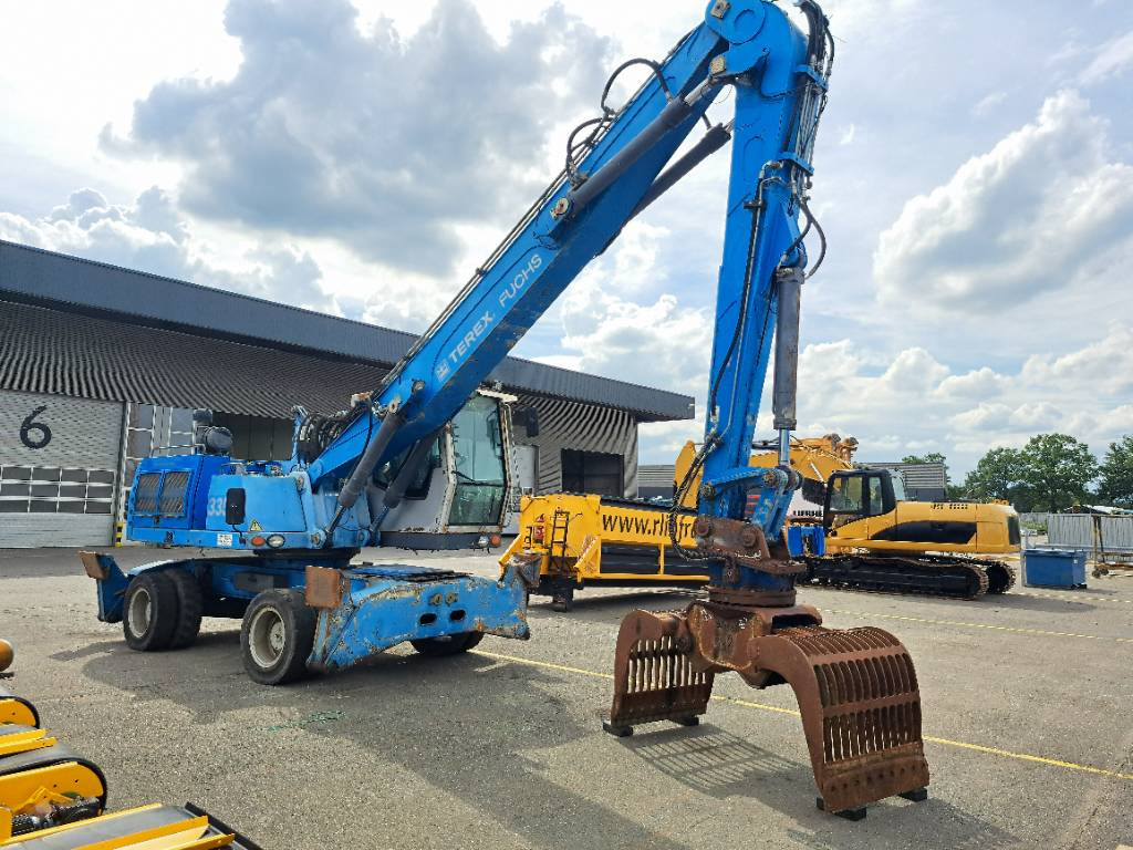 Fuchs MHL335 + Grapple + Reman Engine - Waste/ Industry handler: picture 2 Fuchs MHL335 + Grapple + Reman Engine - Waste/ Industry handler: picture 2
