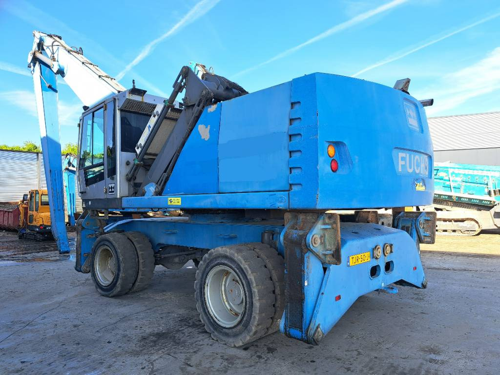 Fuchs MHL360D - Waste/ Industry handler: picture 2 Fuchs MHL360D - Waste/ Industry handler: picture 2