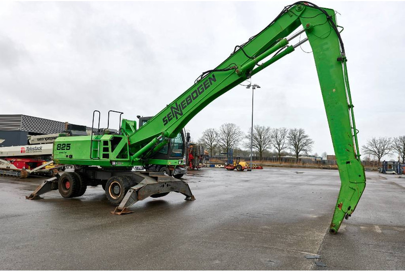 Sennebogen 825M-C - Waste/ Industry handler: picture 4 Sennebogen 825M-C - Waste/ Industry handler: picture 4