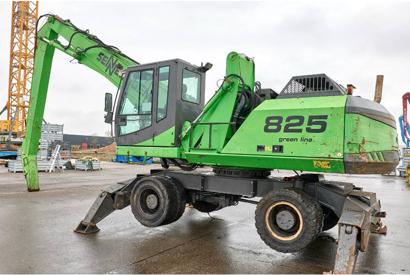 Sennebogen 825M-C - Waste/ Industry handler: picture 1 Sennebogen 825M-C - Waste/ Industry handler: picture 1