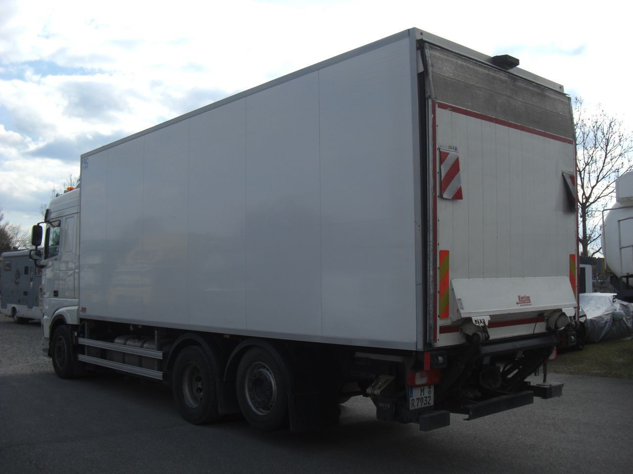 DAF XF480 FAR - Refrigerator truck: picture 3 DAF XF480 FAR - Refrigerator truck: picture 3