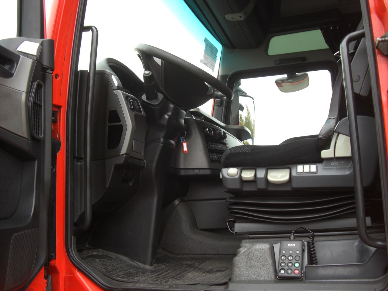 Container transporter/ Swap body truck MAN 18360TGS / XXL / LBW: picture 8