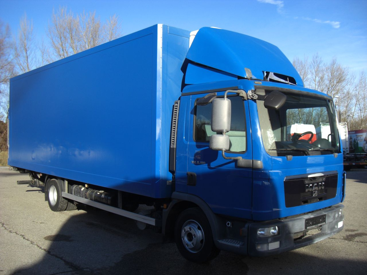MAN 8180L FRISCHDIENST - Refrigerator truck: picture 2 MAN 8180L FRISCHDIENST - Refrigerator truck: picture 2