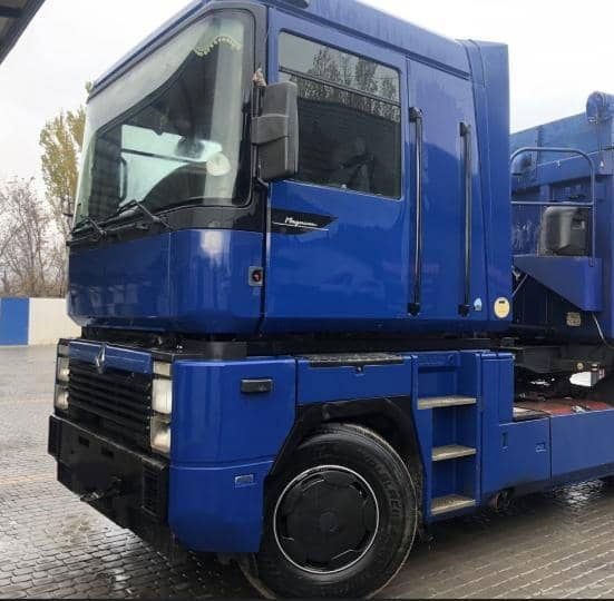 Renault 430 Tractor unit - Tractor unit: picture 5 Renault 430 Tractor unit - Tractor unit: picture 5