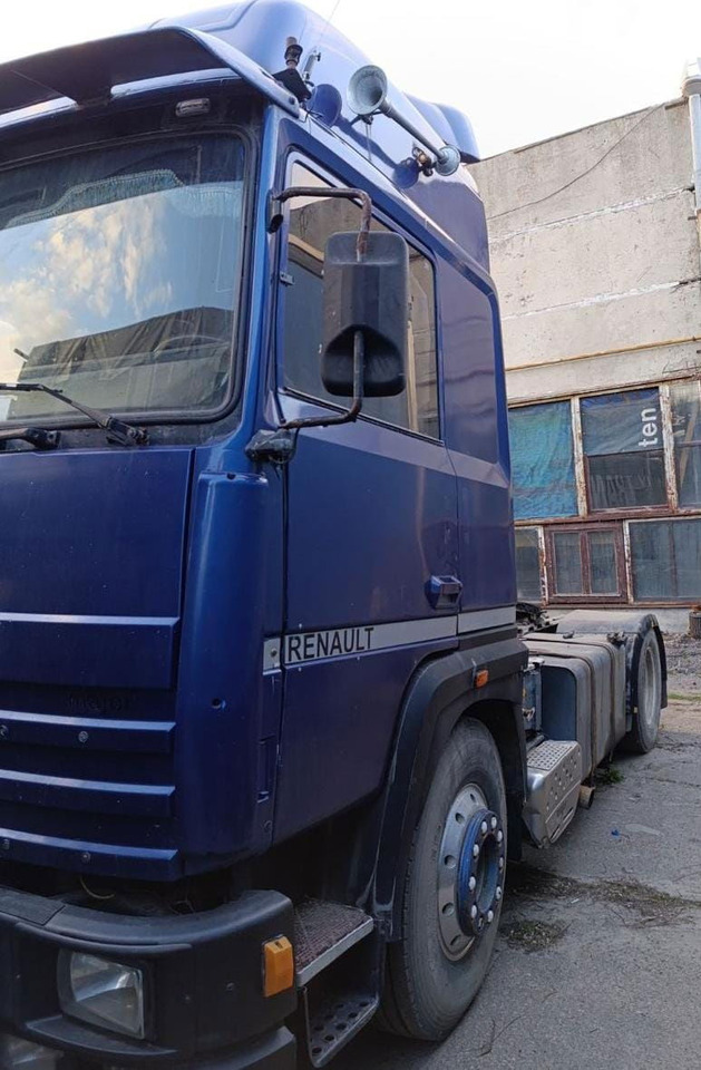 Renault Major 385 Tractor unit - Tractor unit: picture 3 Renault Major 385 Tractor unit - Tractor unit: picture 3