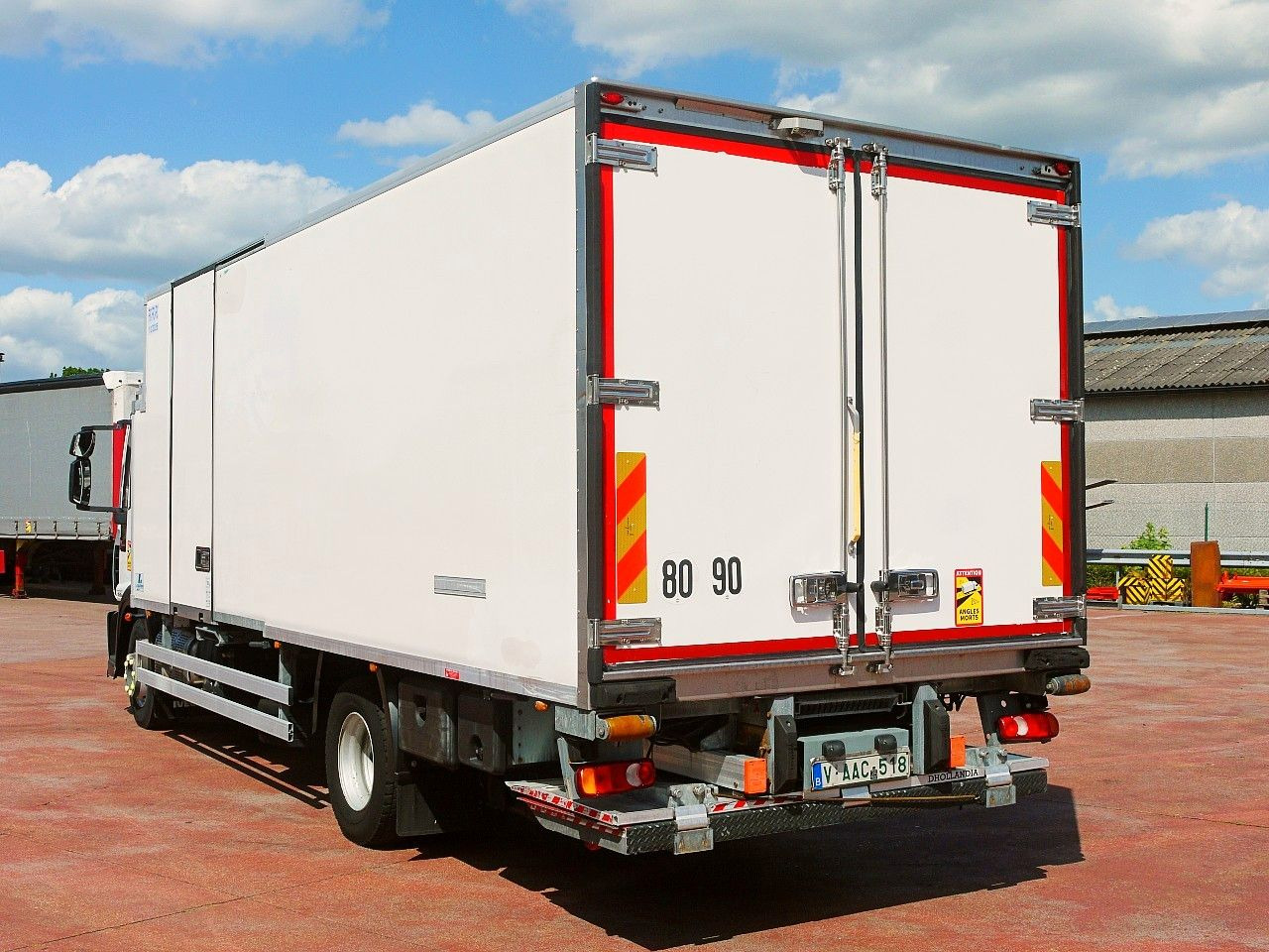 Refrigerator truck Iveco 140E19 EUROCARGO KUHLKOFFER CARRIER SUPRA 1250MT: picture 6