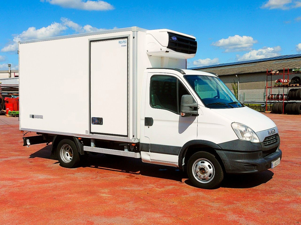 Iveco 35C13 DAILY KUHLKOFFER CARRIER XARIOS 600 MULTI - Refrigerated van: picture 2 Iveco 35C13 DAILY KUHLKOFFER CARRIER XARIOS 600 MULTI - Refrigerated van: picture 2