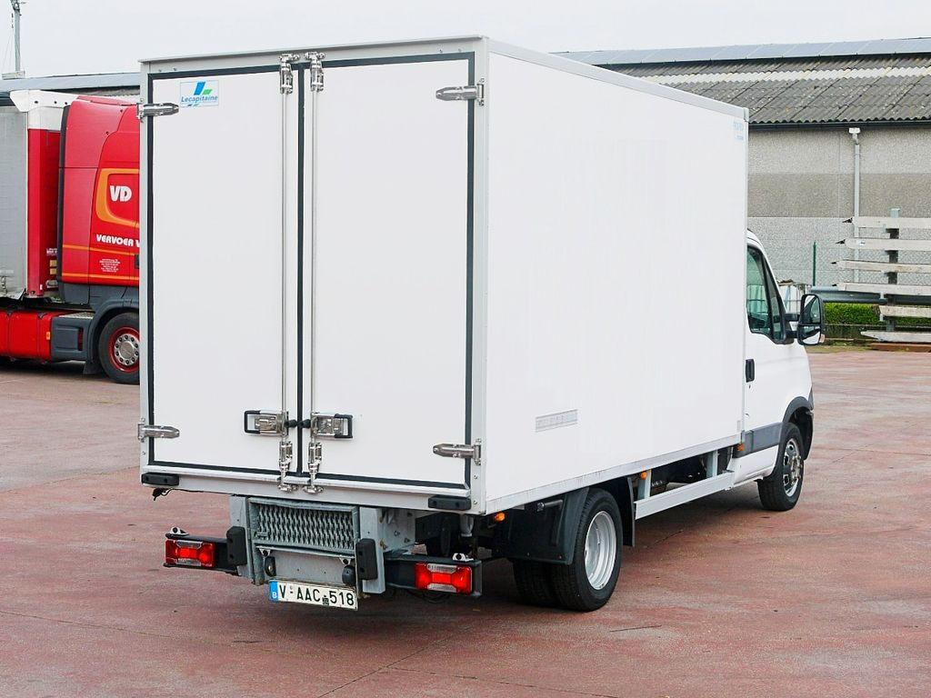 Iveco 35C15 3.0 DAILY KUHLKOFFER CARRIER XARIOS 600 MT Iveco 35C15 3.0 DAILY KUHLKOFFER CARRIER XARIOS 600 MT - Refrigerated van: picture 5 Iveco 35C15 3.0 DAILY KUHLKOFFER CARRIER XARIOS 600 MT Iveco 35C15 3.0 DAILY KUHLKOFFER CARRIER XARIOS 600 MT - Refrigerated van: picture 5
