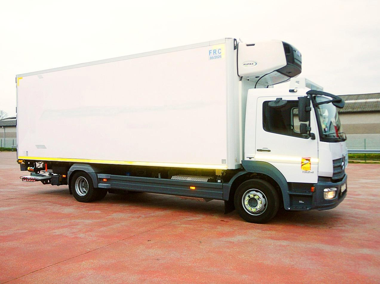 Mercedes-Benz 1324 ATEGO LAMBERET CARRIER SUPRA 1250 A/C - Refrigerator truck: picture 3 Mercedes-Benz 1324 ATEGO LAMBERET CARRIER SUPRA 1250 A/C - Refrigerator truck: picture 3