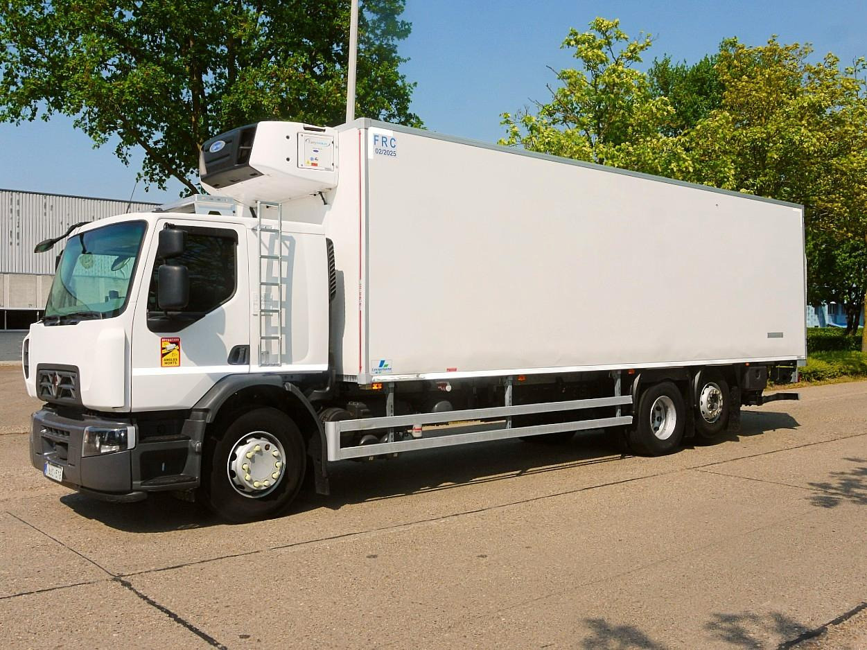 Renault D 26 320 6x2 KUHLKOFFER CARRIER SUPRA 850 XL CAB - Refrigerator truck: picture 3 Renault D 26 320 6x2 KUHLKOFFER CARRIER SUPRA 850 XL CAB - Refrigerator truck: picture 3