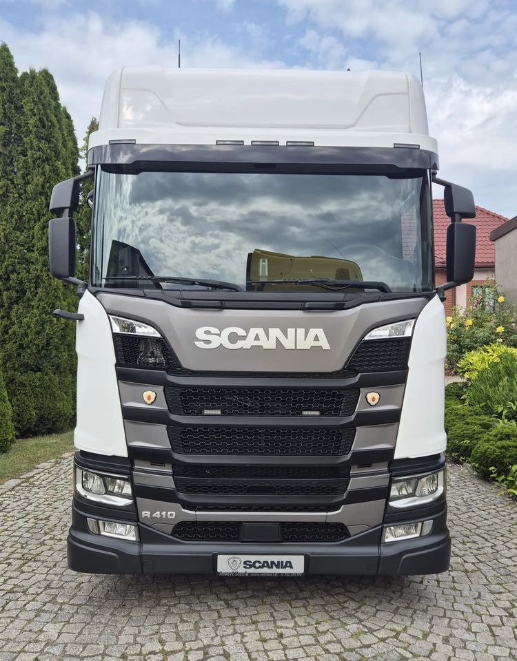 Scania R410 - Tractor unit: picture 2 Scania R410 - Tractor unit: picture 2