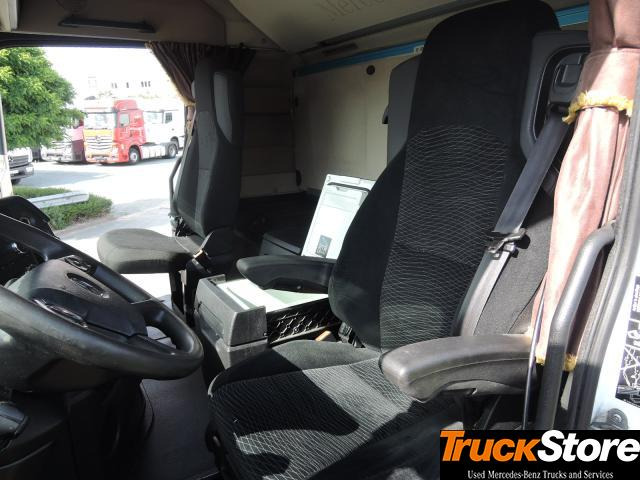 Mercedes-Benz Actros 1845 LS - Tractor unit: picture 2 Mercedes-Benz Actros 1845 LS - Tractor unit: picture 2