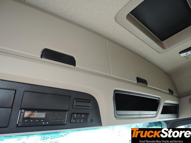 Tractor unit Mercedes-Benz Actros 1845 LS: picture 10