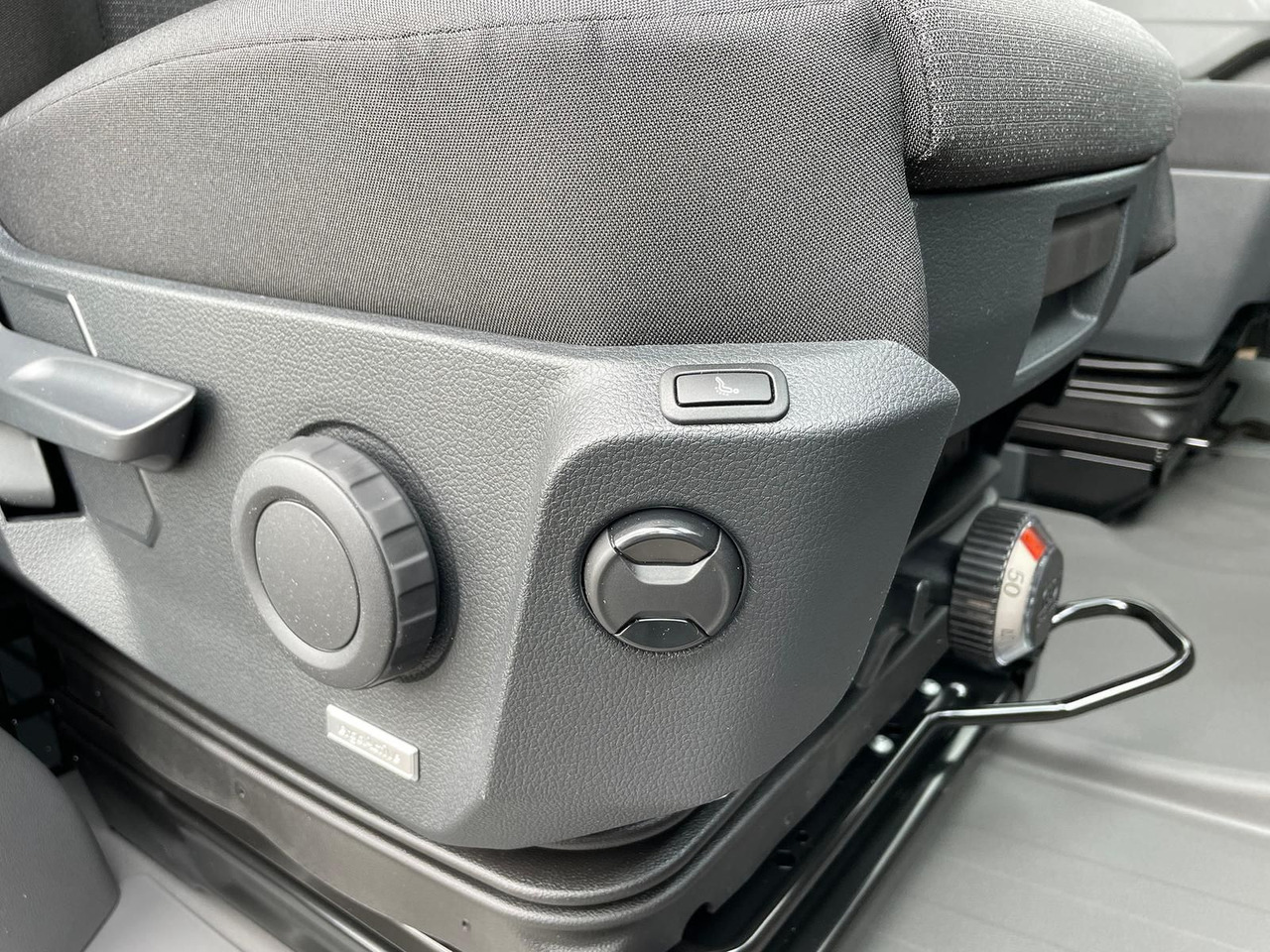 Commercial vehicle MAN TGE 3.180 L3H2 Kasten LED NAVI ACC LED STANDHZ: picture 29