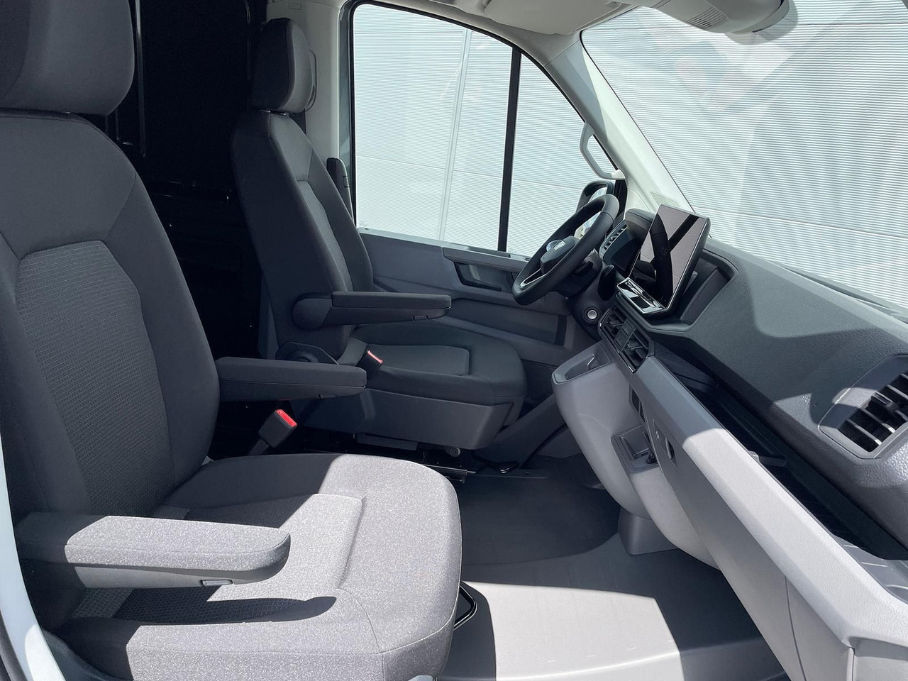 Commercial vehicle MAN TGE 3.180 L3H3 Kasten 4x4 CAMPER AHK ACC LED NAV: picture 17