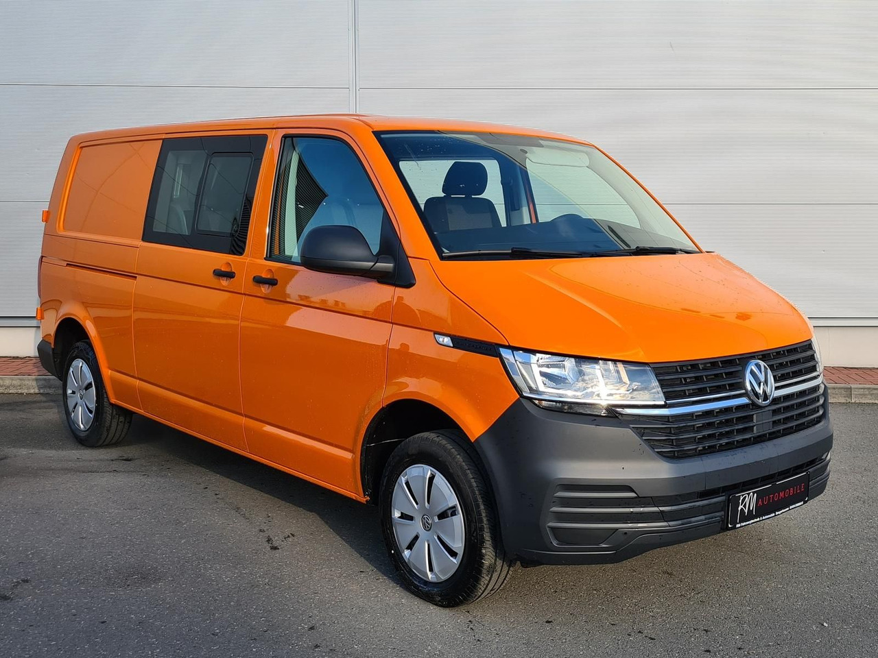 Volkswagen T6.1 Transporter MIXTO lang LED PDC KLIMA SITZH - Commercial vehicle: picture 2 Volkswagen T6.1 Transporter MIXTO lang LED PDC KLIMA SITZH - Commercial vehicle: picture 2