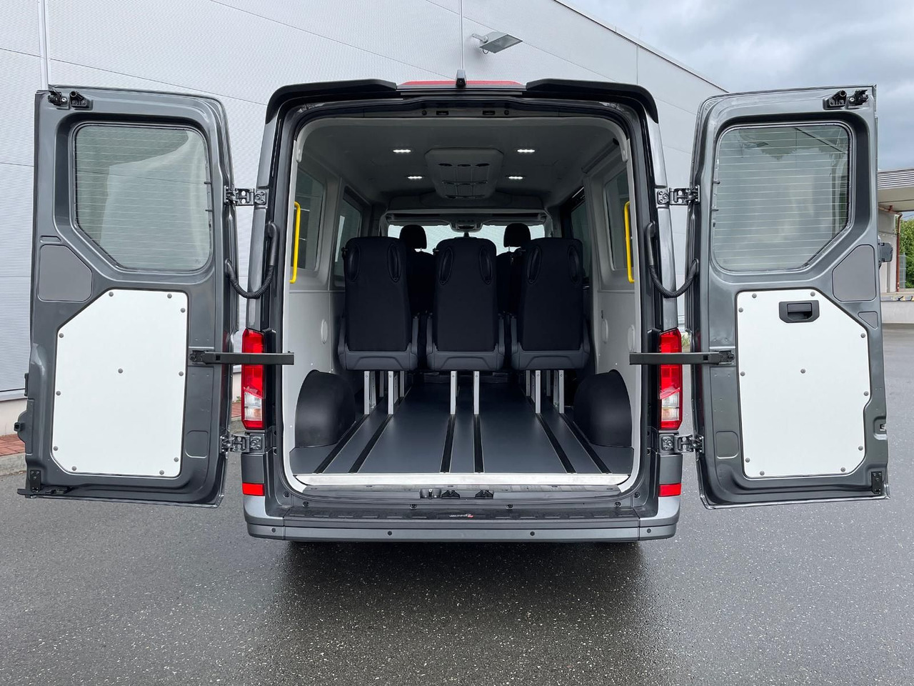 Minibus, Passenger van MAN TGE 3.180 Kombi L3H2 INDIVIDUAL S LED ACC NAV: picture 9