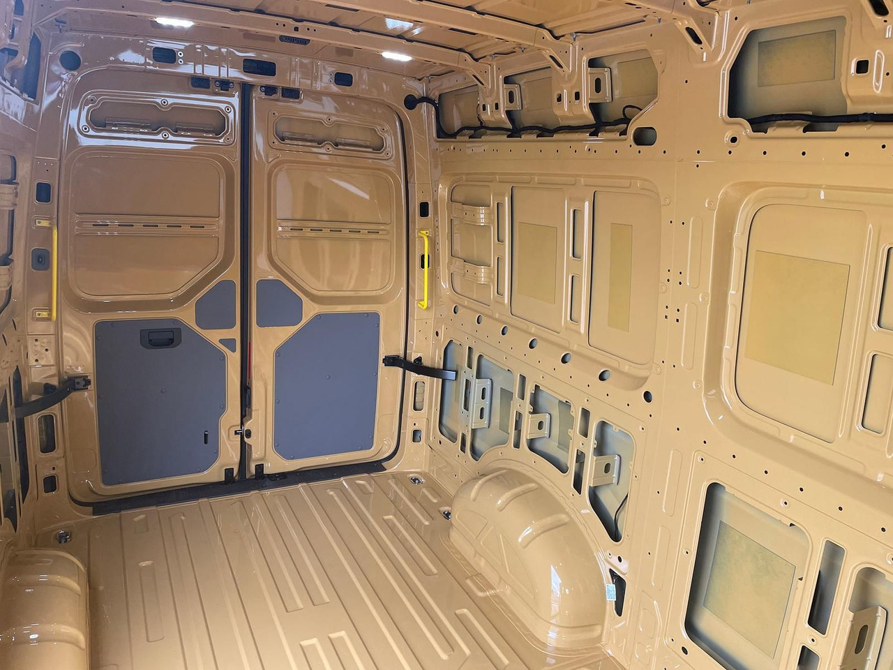 Panel van MAN TGE 3.180 L3H3 Individual Lion S ACC STANDHZ LED: picture 10