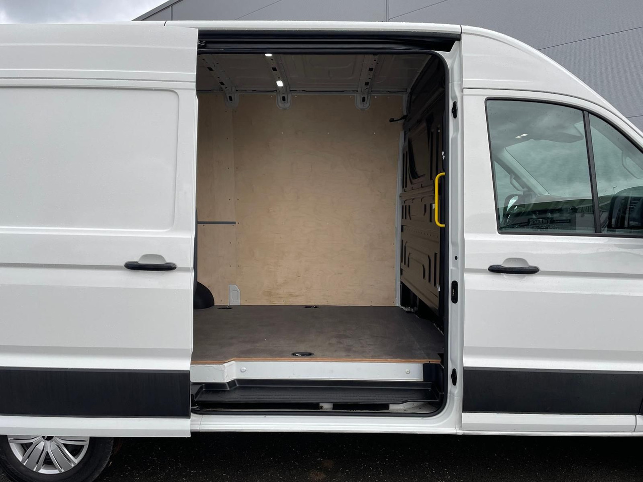 Panel van MAN TGE 3.180 L3H3 Kasten 4x4 STANDHZ DIFF AHK ACC: picture 9