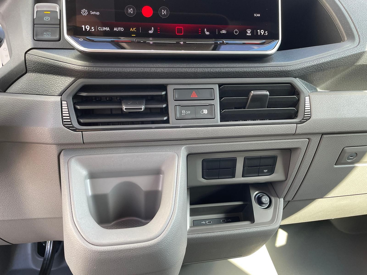 Car MAN TGE 3.180 L3H3 Kasten STANDHZ ACC NAVI KAMERA: picture 33