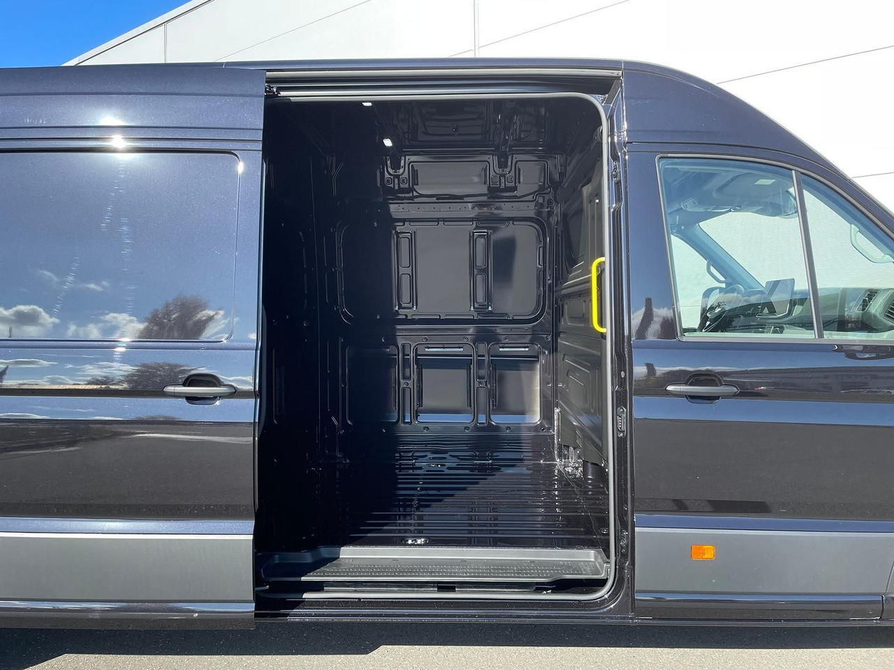 Car MAN TGE 3.180 L4H3 KASTEN AUTOM ACC LED DAB NAVI: picture 9 Car MAN TGE 3.180 L4H3 KASTEN AUTOM ACC LED DAB NAVI: picture 9