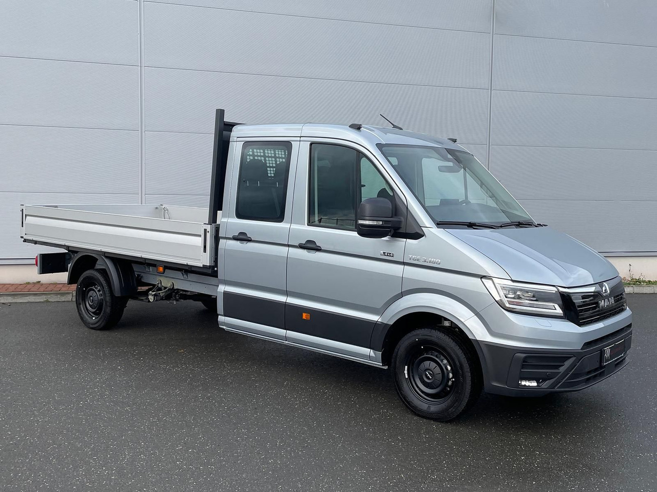 MAN TGE 3.180 Pritsche KIPPER DOKA LR 4x4 ACC LED - Tipper van, Combi van: picture 2 MAN TGE 3.180 Pritsche KIPPER DOKA LR 4x4 ACC LED - Tipper van, Combi van: picture 2