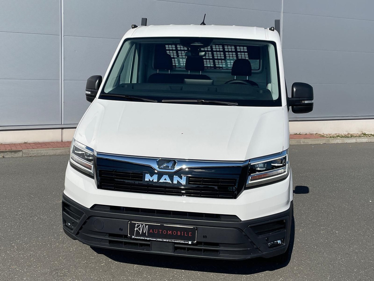 MAN TGE 3.180 Pritsche MR KAMERA AHK SITZHZ - Open body delivery van: picture 4 MAN TGE 3.180 Pritsche MR KAMERA AHK SITZHZ - Open body delivery van: picture 4