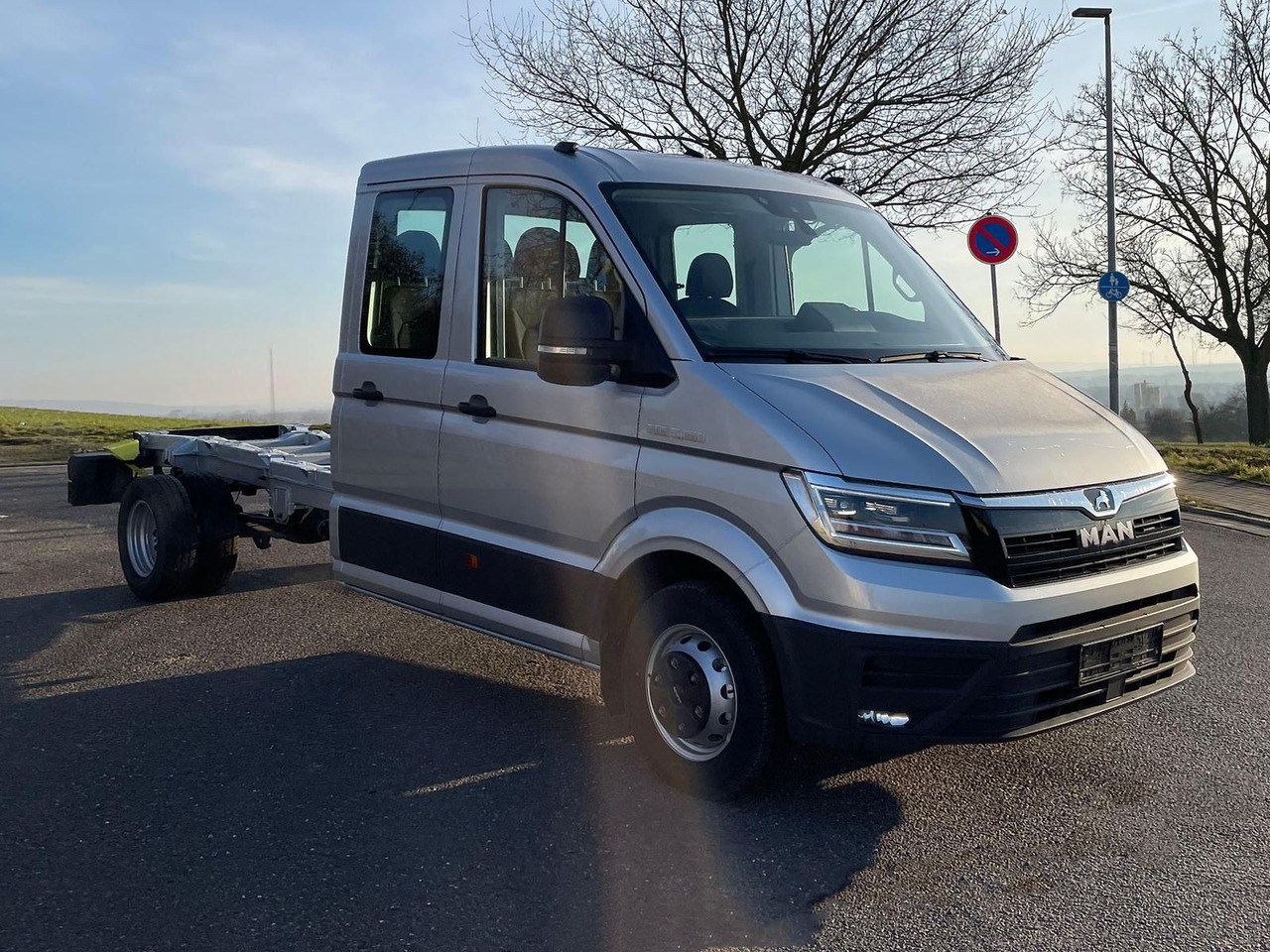 MAN TGE 5.160 Fahrgestell DOKA L4 AHK SITZHZ LED DAB - Car: picture 2 MAN TGE 5.160 Fahrgestell DOKA L4 AHK SITZHZ LED DAB - Car: picture 2