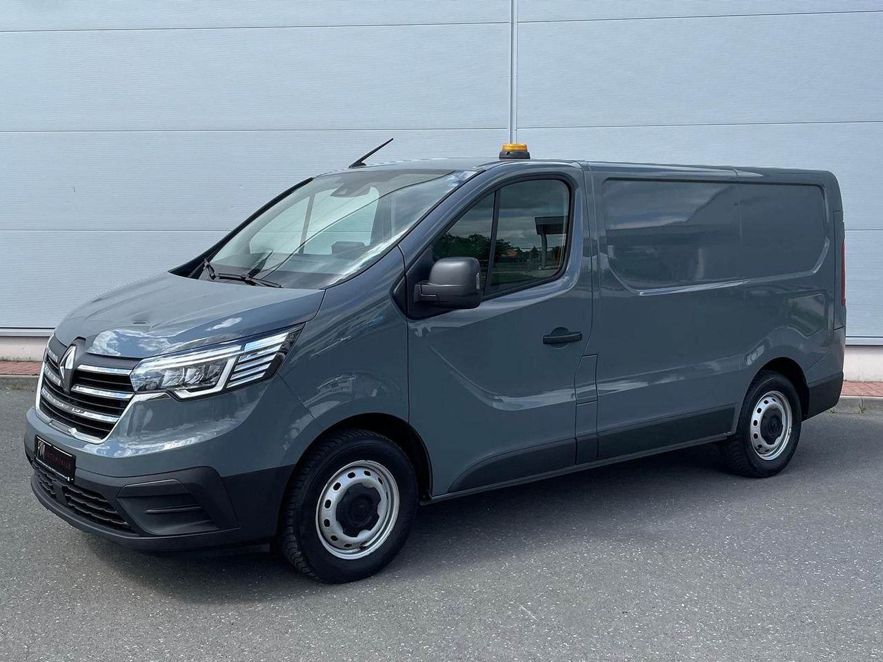 Renault Trafic Kasten RED EDITION L1H1 AHK LED DAB MFL - Panel van: picture 1 Renault Trafic Kasten RED EDITION L1H1 AHK LED DAB MFL - Panel van: picture 1