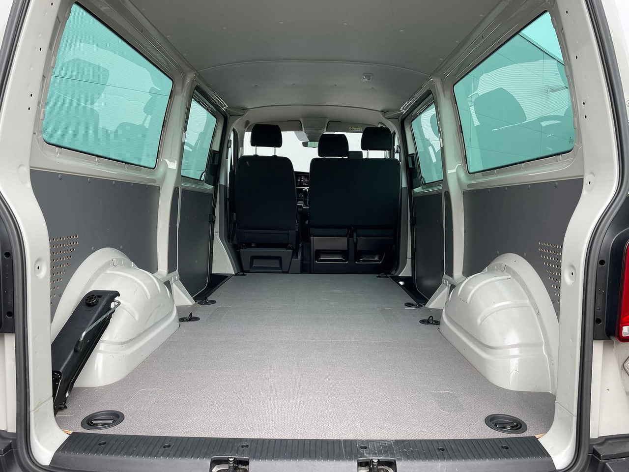 New Panel van Volkswagen T6.1 Transporter 2.0 TDI lang 4MOTION SITZHZ NAV: picture 11