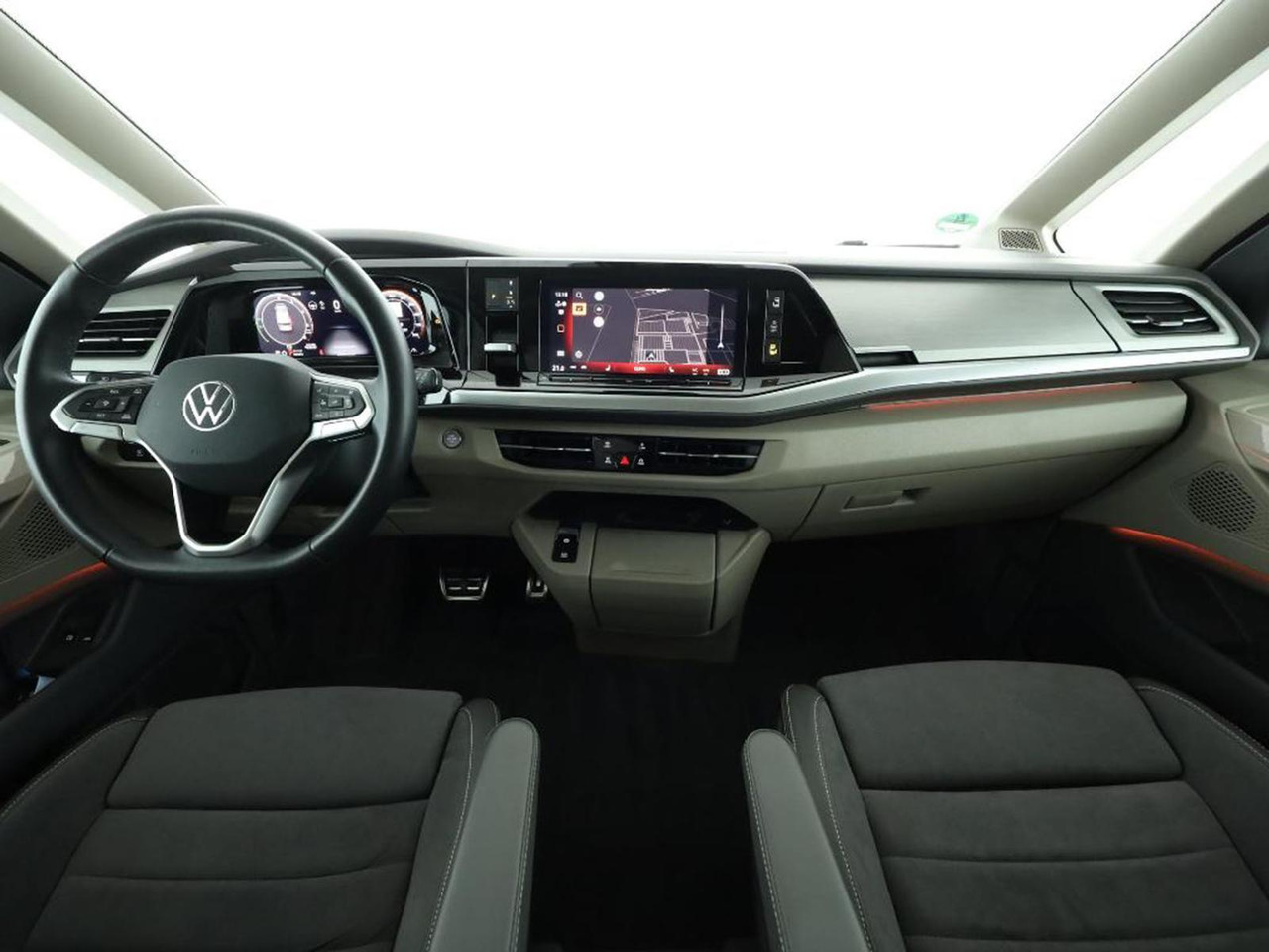 Volkswagen T7 Multivan Style eHybrid lang 4M AHK ACC Matrix - Minibus, Passenger van: picture 5 Volkswagen T7 Multivan Style eHybrid lang 4M AHK ACC Matrix - Minibus, Passenger van: picture 5