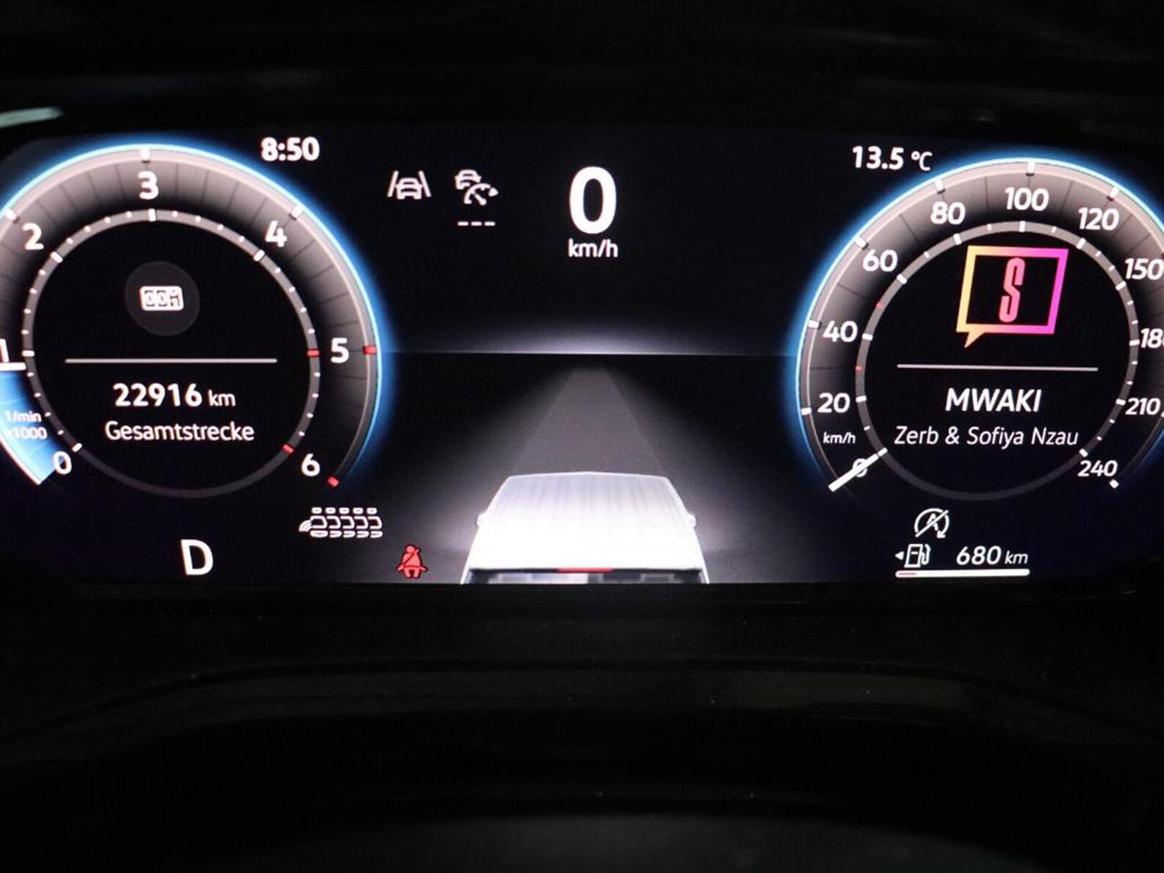 Volkswagen T7 Multivan Style lang ACC AHK SITZHZ NAV Matrix - Minibus, Passenger van: picture 3 Volkswagen T7 Multivan Style lang ACC AHK SITZHZ NAV Matrix - Minibus, Passenger van: picture 3