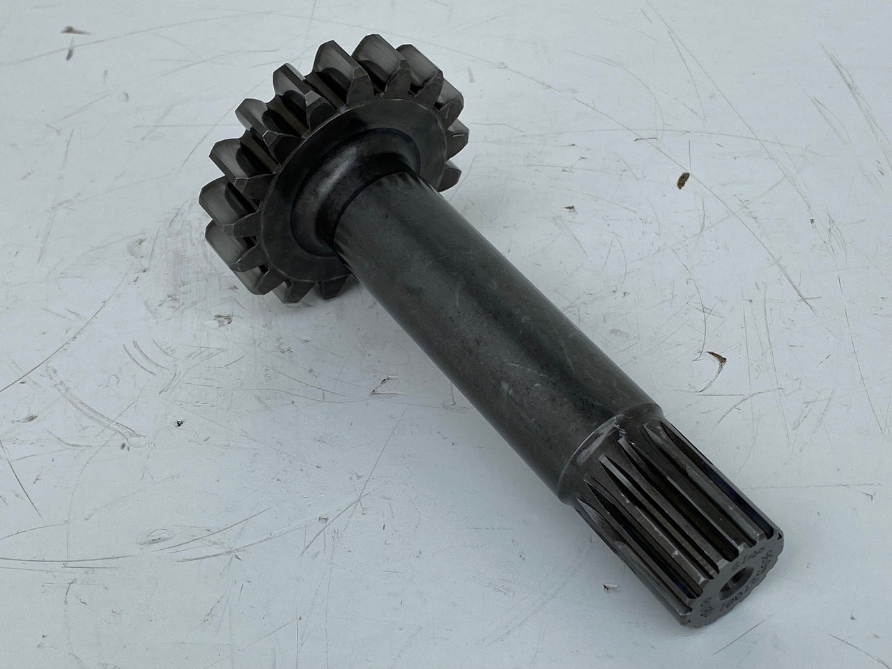 Liebherr Antriebswelle ID-Nr.969527001. FAT355P077. LH26, LH30, R906, R916, R920, R922, R924, R926 COMP, R926. #ANT2804# - Final drive for Crawler excavator: picture 2 Liebherr Antriebswelle ID-Nr.969527001. FAT355P077. LH26, LH30, R906, R916, R920, R922, R924, R926 COMP, R926. #ANT2804# - Final drive for Crawler excavator: picture 2