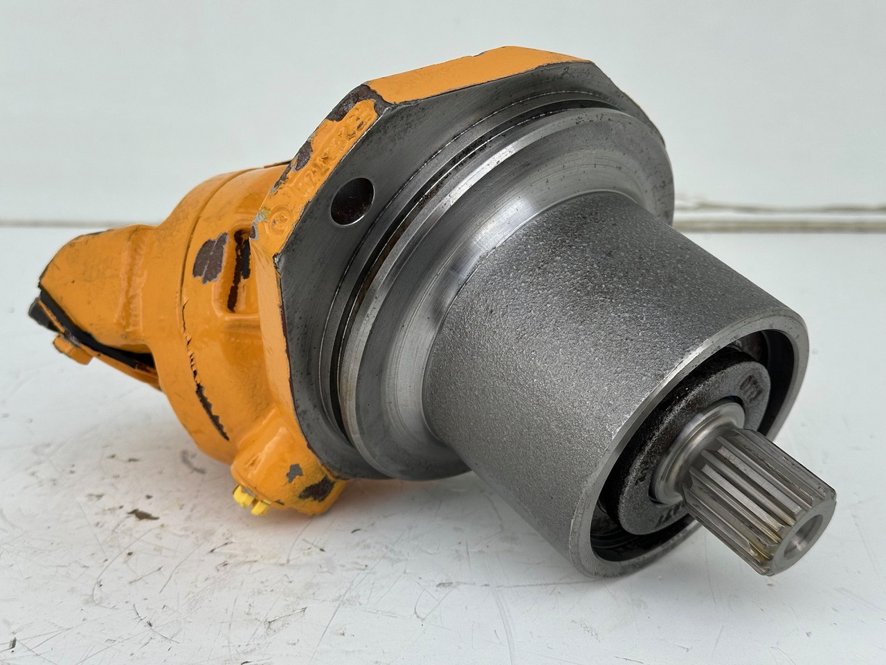 Liebherr CNR:11302432- Hydromatik Rexroth Axialkolben-Konstantmotor Typ:A2FE23/61W-PAL100-S. #18097818# - Hydraulic motor for Construction machinery: picture 2 Liebherr CNR:11302432- Hydromatik Rexroth Axialkolben-Konstantmotor Typ:A2FE23/61W-PAL100-S. #18097818# - Hydraulic motor for Construction machinery: picture 2