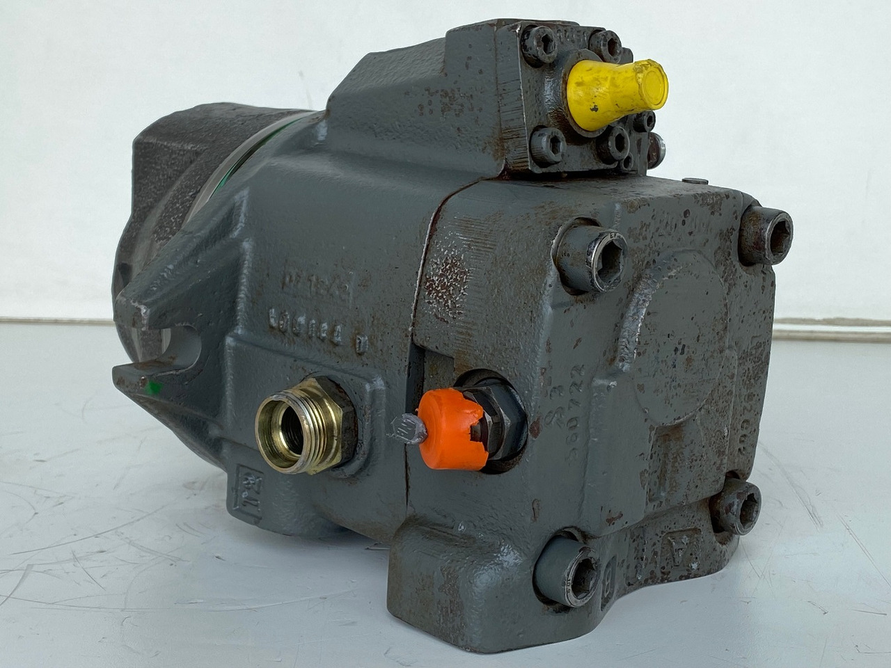 Liebherr Hydraulikeinbaumotor FMV075, ID-Nr.9073978. LOS914, LOS924, R902, R904, R912, R914, R922, R924, R924 COMP, R924 COMPA. #13038# - Hydraulic motor for Crawler excavator: picture 5 Liebherr Hydraulikeinbaumotor FMV075, ID-Nr.9073978. LOS914, LOS924, R902, R904, R912, R914, R922, R924, R924 COMP, R924 COMPA. #13038# - Hydraulic motor for Crawler excavator: picture 5